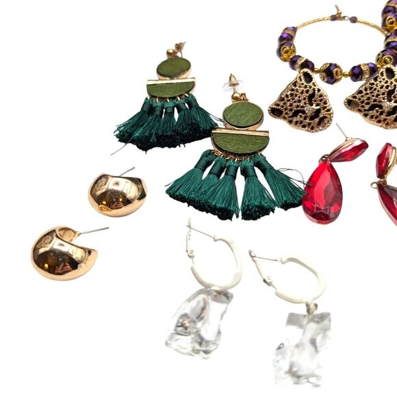 Lot of Ten Pair of Whimsical to Classic Earrings for Pierced Ears - Picture 2 of 8